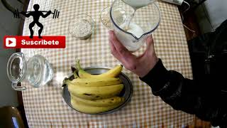 BATIDO NATURAL PARA GANAR MASA MUSCULAR  51 gr PROTEÍNA [upl. by Hertzfeld]