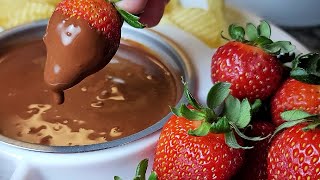 CHOCOLATE FONDUE  Easy Chocolate Fondue Recipe  Simply Mamá Cooks [upl. by Ennoirb316]